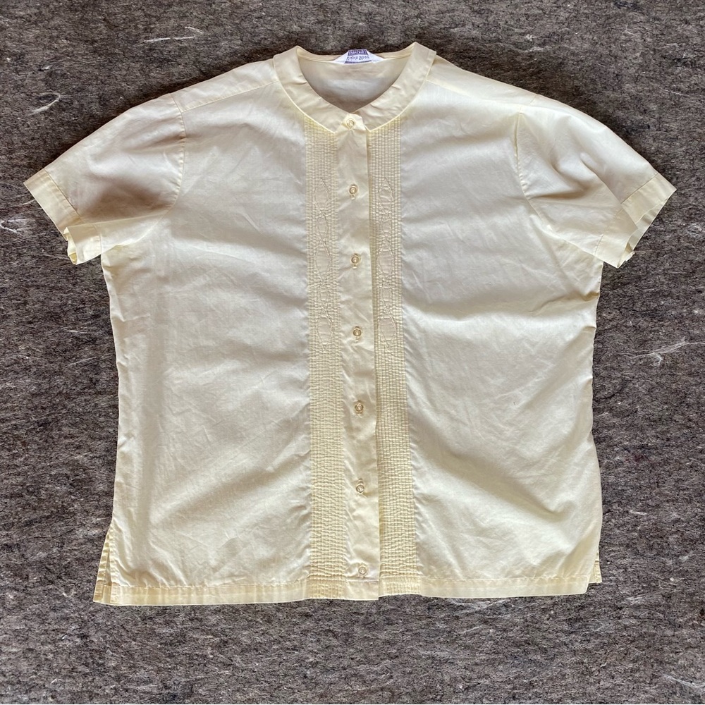 VTG 60s Ship N Shore Pale Pastel Yellow Short